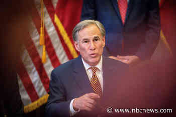 Texas governor, as threatened, vetoes budget for legislative staff