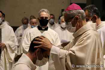 Prato ha due nuovi diaconi: in Cattedrale l'ordinazione di Andrea e Alessandro FOTO e VIDEO - tvprato.it