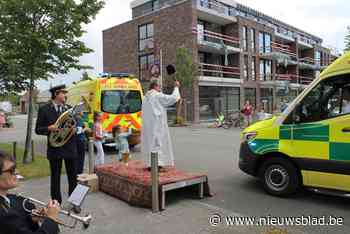 Pastoor wijdt weer auto’s