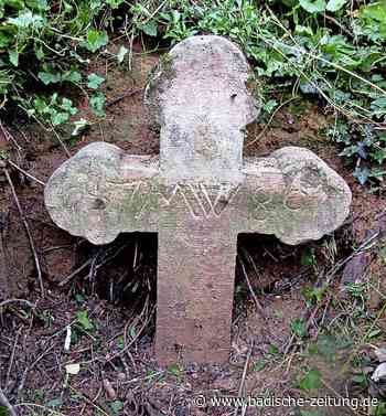 Neuer Defi, alter Gedenkstein - Kenzingen - Badische Zeitung