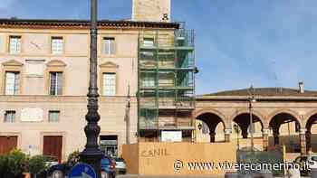 Scritta contro Canil in piazza dopo la notizia dell'Ancona-Matelica - Vivere Camerino