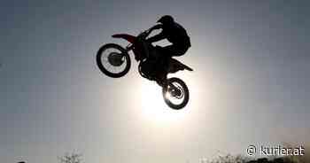 Weltrekordversuch: Motocross-Stuntman stirbt bei Probesprung - KURIER