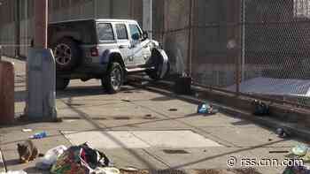 Car hits family of 6 in New York