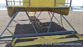 El vandalismo causa destrozos a la caseta de vigilancia de la playa de La Garita - TeldeActualidad.com