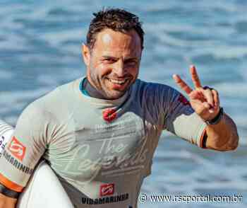 Surfista e neto do pescador Joaquim Bilica parabeniza Imbituba por seus 63 anos - Impresso Catarinense - Open Sans, sans-serif;