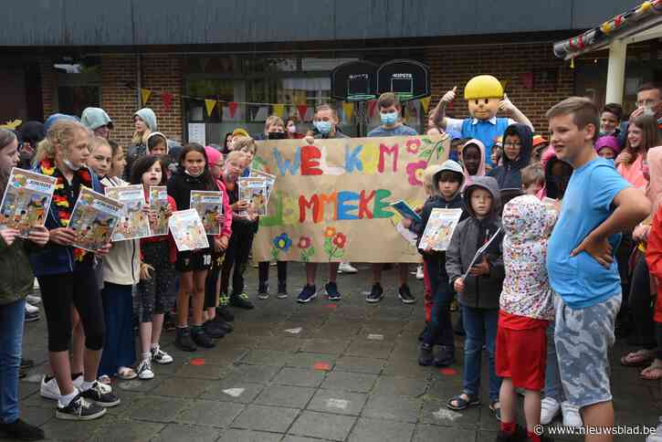 Leerlingen derde en vierde leerjaar krijgen Jommekesstrip met Ros Beiaard<BR />