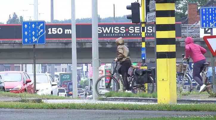 Heraanleg belangrijk Dendermonds kruispunt vertraagd door bodemsanering