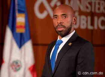 Fiscal Rosalba Ramos emplaza a inspector Juan de los Santos - CDN
