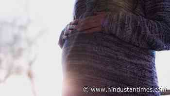 Study suggests online coaching can help pregnant women make improved choices - Hindustan Times