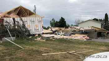 Cleanup begins in Mascouche, Que., after tornado strikes with wind speeds reaching 220 km/h