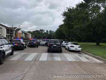 Man who reportedly fired shots killed by security guard at NE Houston apartments - Houston Chronicle