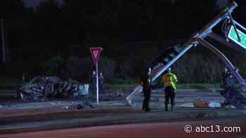 Houston traffic: Deadly and fiery crash causes a 4-way stop at the West Beltway - KTRK-TV