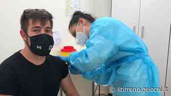 Troppi prenotati al Pegaso, slittano le vaccinazioni: proteste - Il Tirreno