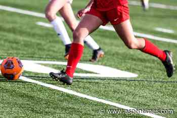 Aspen girls soccer stuns No. 2 seed Manitou Springs, moves onto quarters - Aspen Times