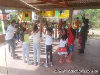 Indígenas fortalecen lazos con la policía en Riosucio - BC Noticias