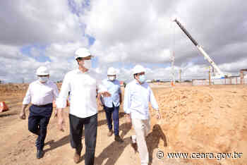 Governador acompanha a instalação do pilar fundamental do Hospital Universitário do Ceará - Ceará