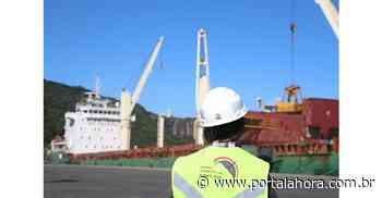 SCPAR Porto de Imbituba abre processo seletivo para vagas em quatro áreas; salários chegam a R$ 5.923,45, com vários benefícios - Portal AHora