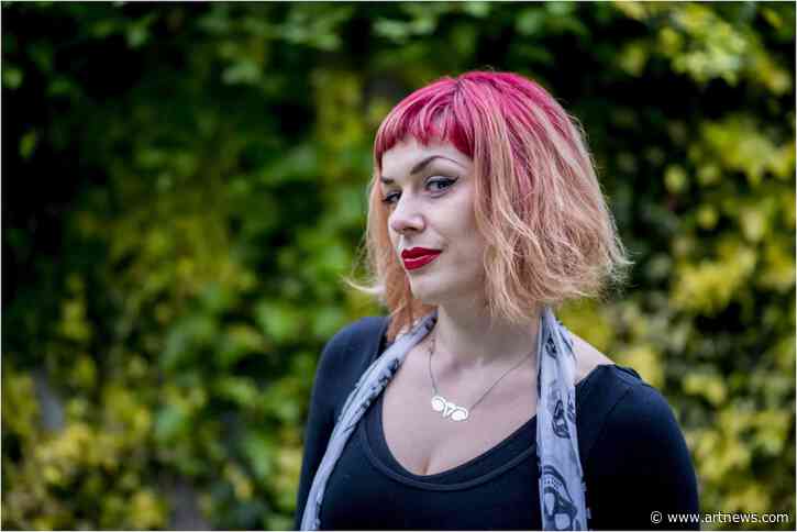 London’s Royal Academy Apologizes to Artist Accused of Transphobia