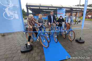 Deelfietsen voor pendelaars aan station in Lommel (Lommel) - Het Belang van Limburg Mobile - Het Belang van Limburg