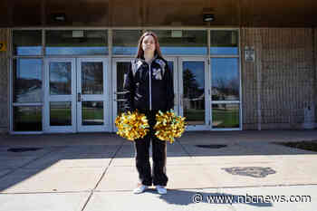 Supreme Court gives cheerleader victory in school free speech case