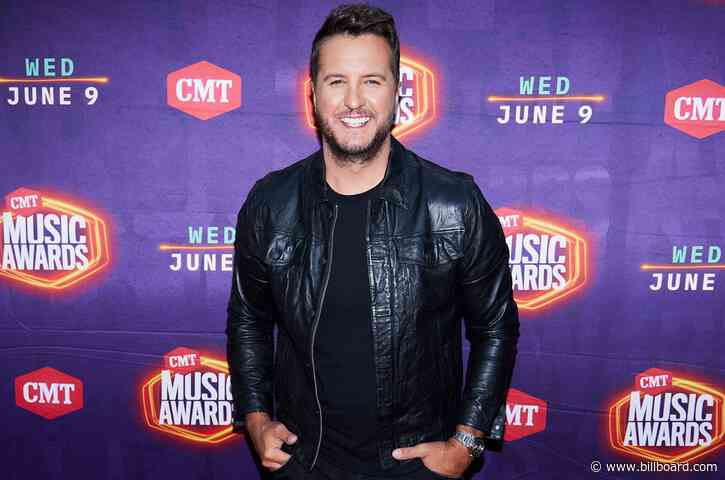 Luke Bryan Reveals the Pressures of Touring in ‘My Dirt Road Diary’ Trailer: It ‘Never Got Any Easier’