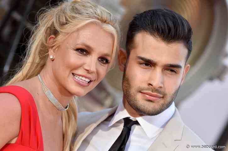 Sam Asghari Supports Britney Spears Ahead of Her Hearing, and Fans Are All For It