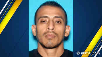Police searching for man accused of stabbing 2 at Visalia bar