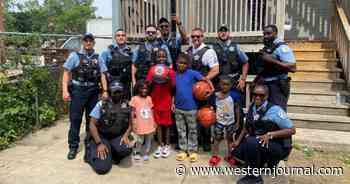 After Seeing Kids Playing Basketball with Milk Crate, Officers Go Above and Beyond to Surprise Them with Real Hoop