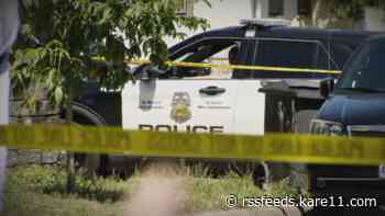 What led to a Minneapolis standoff ending peacefully?