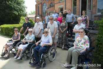 Mantelzorgers onthaasten tijdens ‘bosbad’