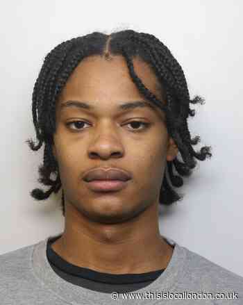 Harlow man jailed for violently attacking passengers on tube