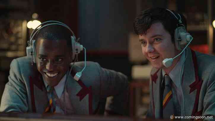 Sex Education Season 3 Premiere Date & First Look Photos Released