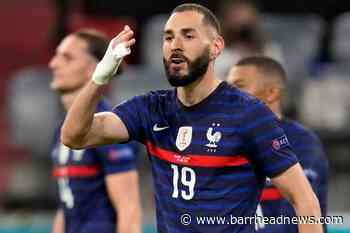 France coach Didier Deschamps has 'every faith' in recalled Karim Benzema - Barrhead News