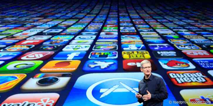 Microsoft just took a direct shot at Apple's controversial App Store policy with Windows 11