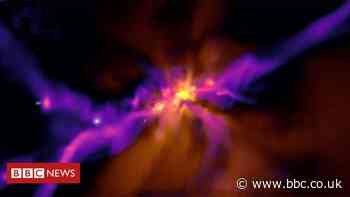 Astronomers work out when the first stars shone