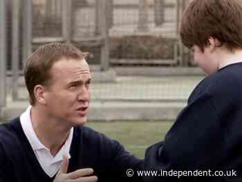 Peyton Manning jokes that parents don’t want him coaching their children because of behaviour in SNL skit - The Independent