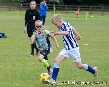AFC Bolton Under-10 Girls take part in historic cup final - The Bolton News