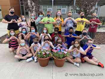 Southpointe students nominate local buddies for Seniors' Week - Leduc Representative