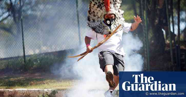 Brazil police use teargas and rubber bullets against indigenous protesters