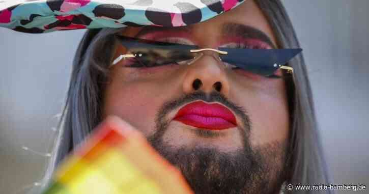 Tel Aviv: Über 100.000 Menschen feiern bei Gay-Pride-Parade