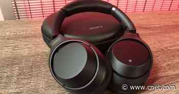 Get Sony's excellent WH-1000XM3 noise-canceling headphone for $150     - CNET