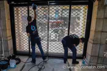 Plus d'une semaine après l'incendie, la mairie de Cannes accueillera de nouveau le public lundi