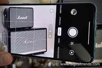 Phones that encourage you to use a rubbish digital zoom need to carry a warning