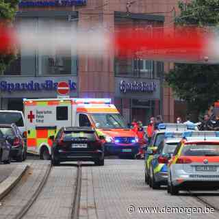 Drie doden en meerdere  zwaargewonden bij mesaanval in Würzburg, dader is 24-jarige Somaliër
