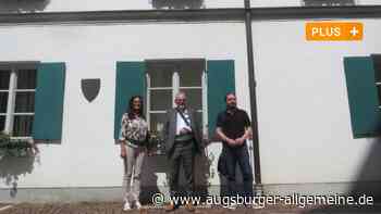 Wie vor 25 Jahren: Kunstverein gestaltet Aichachs Rathausadventskalender - Augsburger Allgemeine