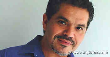 Romulo Yanes, Whose Photographs Captured the Beauty of Food, Dies at 62 - The New York Times