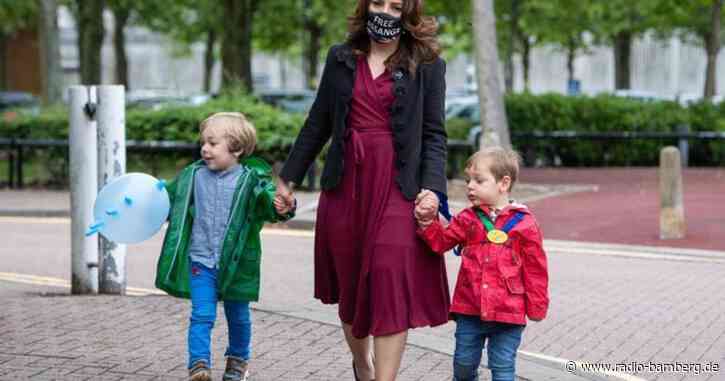 Assange plant Hochzeit mit Partnerin Moris im Gefängnis