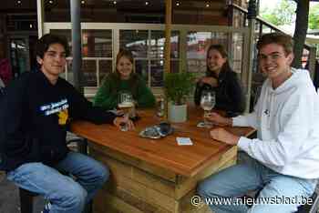 Scholieren sluiten examens af met terrasje (Mol) - Het Nieuwsblad