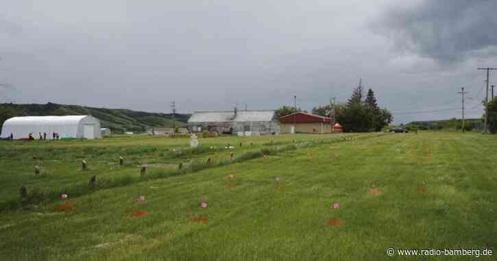 Massengrab-Fund: Trudeau will Entschuldigung vom Papst