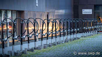 28 neue Schnellladesäulen in Ulm: Größte E-Tankstelle Deutschlands geht ans Netz - SWP